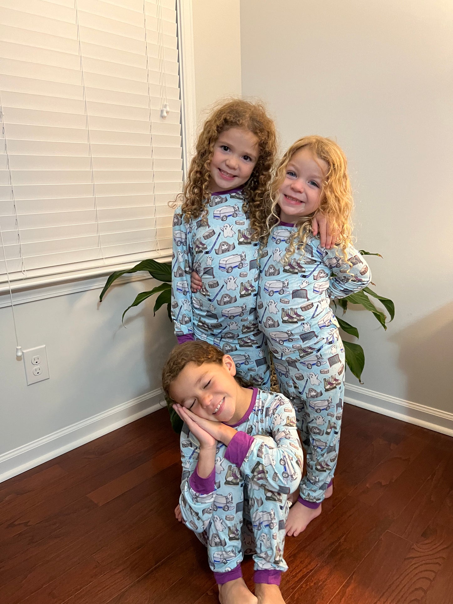No BoO’s in Hockey - 2 piece Snug set