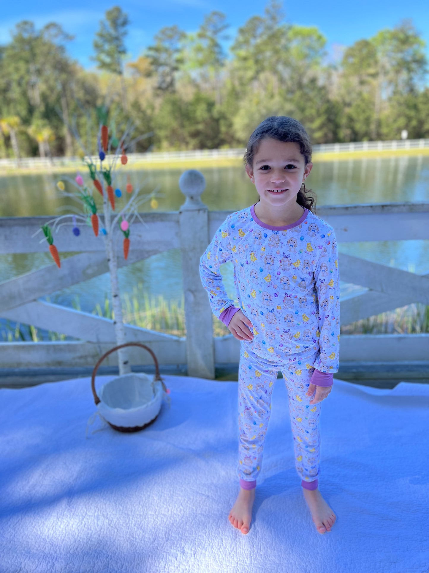 Hoppy Vibes 2 Piece Snug Set