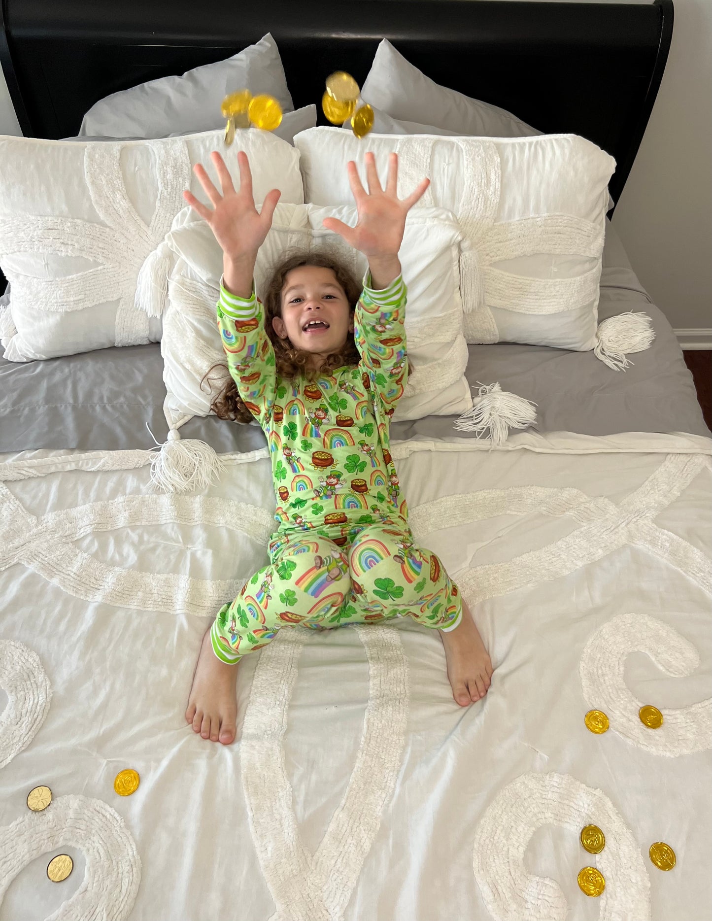 Shamrockin’ Rainbows 2 piece Snug Set